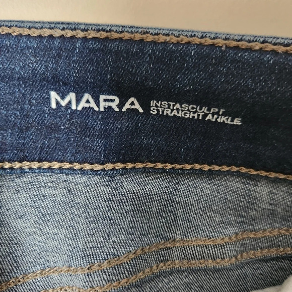 DL1961 | Mara Instasculpt Straight Raw Hem Ankle Jeans in Castlewood - Size 28 - Picture 12 of 14